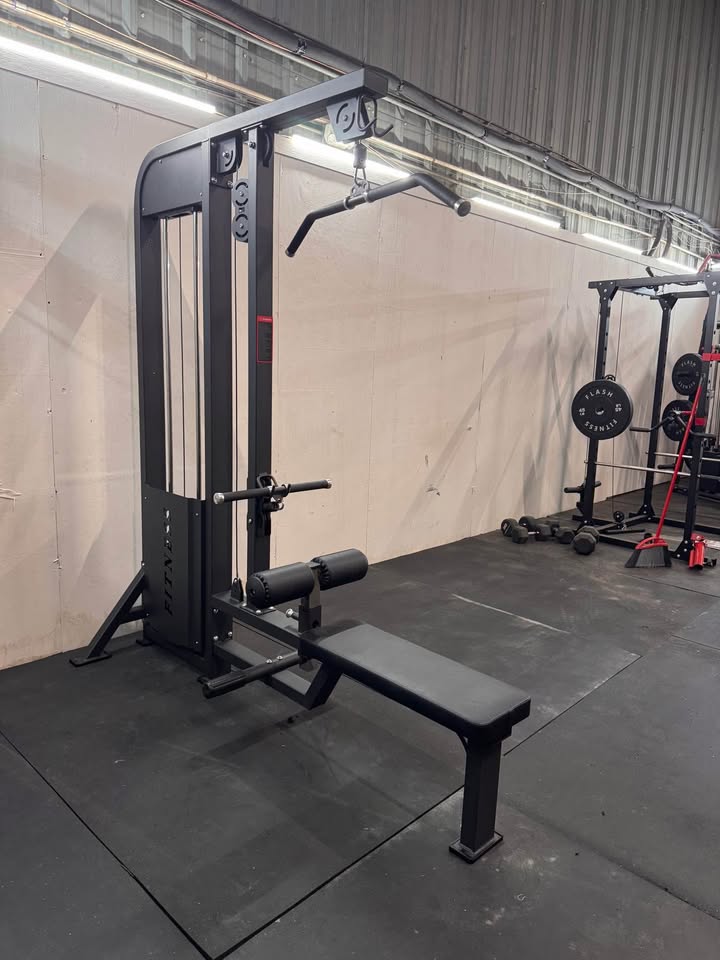 FLASH  LAT PULL DOWN / SEATED LOW ROW COMBO