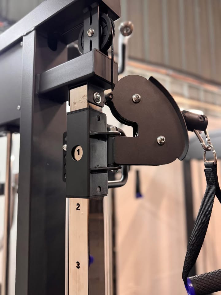 FLASH FUNCTIONAL TRAINER (Local Only )