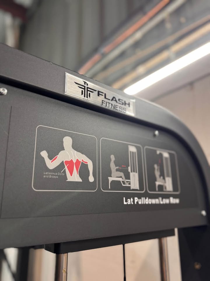 FLASH  LAT PULL DOWN / SEATED LOW ROW COMBO