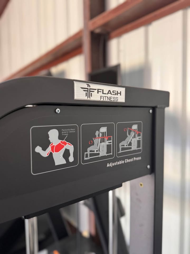 FLASH CHEST / SHOULDER PRESS 2 IN 1 (Local Only)